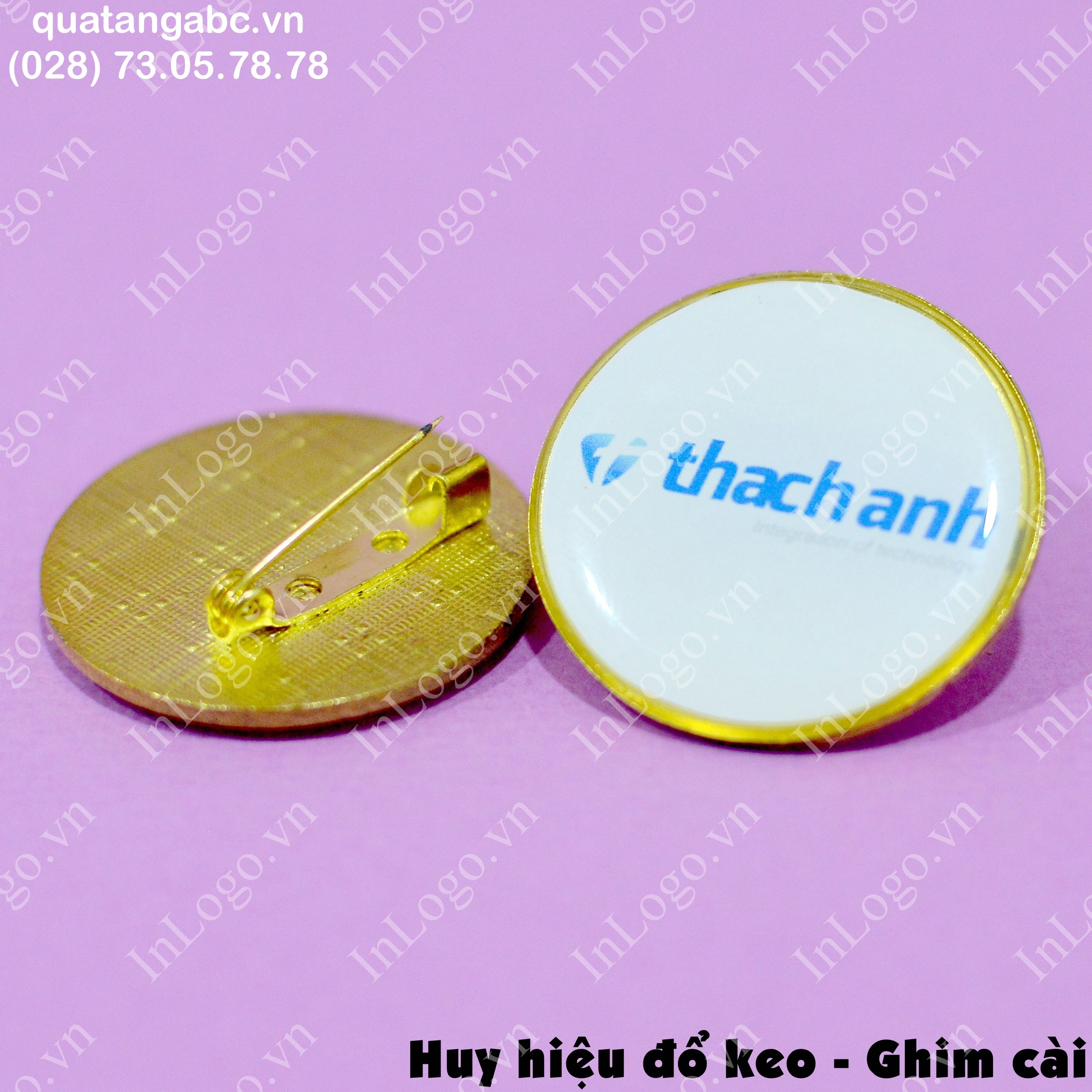 huy hieu nhua 2.5cm