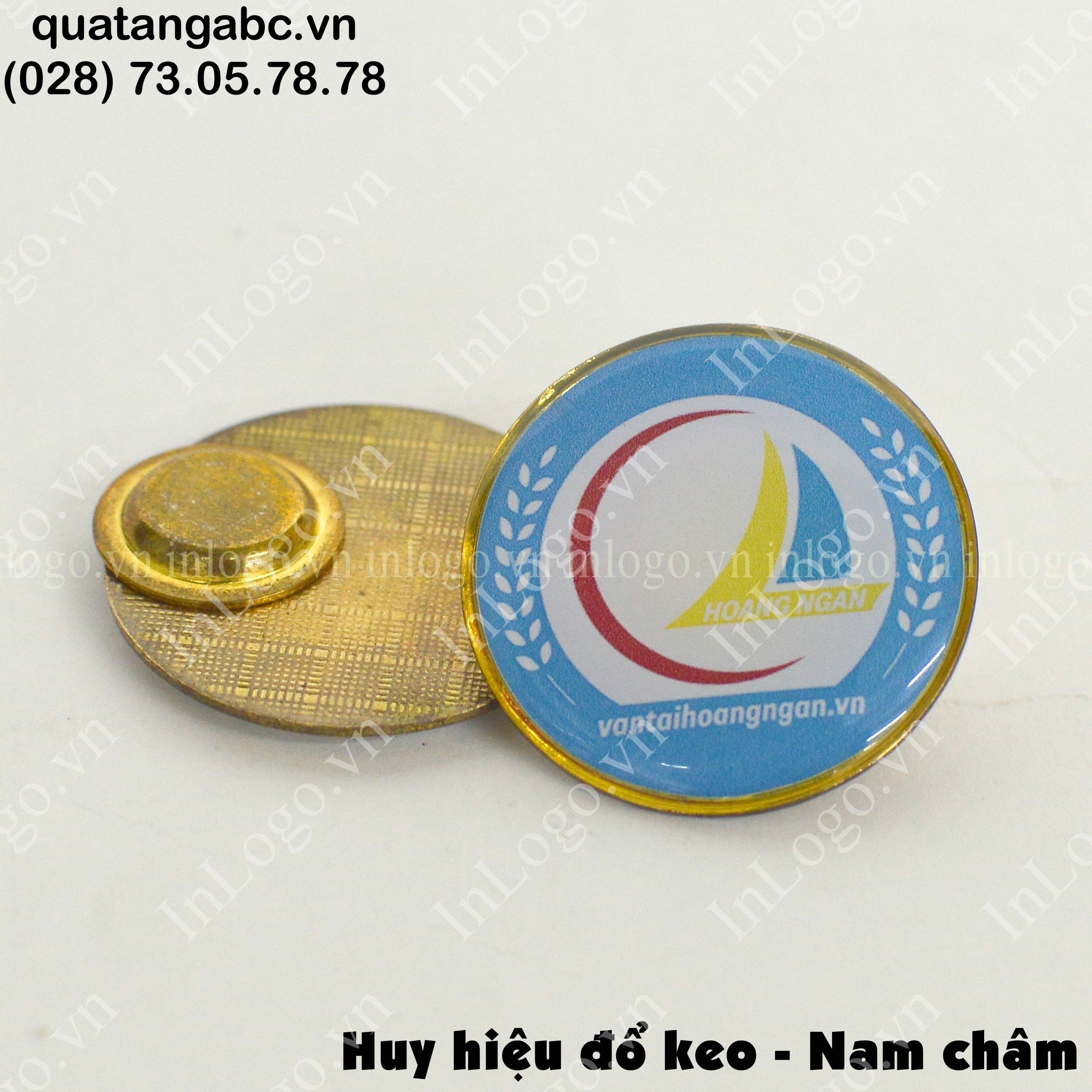 huy hieu nhua 2.5cm
