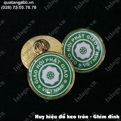 huy hieu nhua 2.5cm
