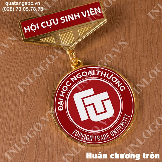huy hieu nhua 2.5cm