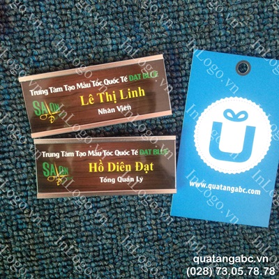 Bảng tên nhân viên Bảng tên nhân viên